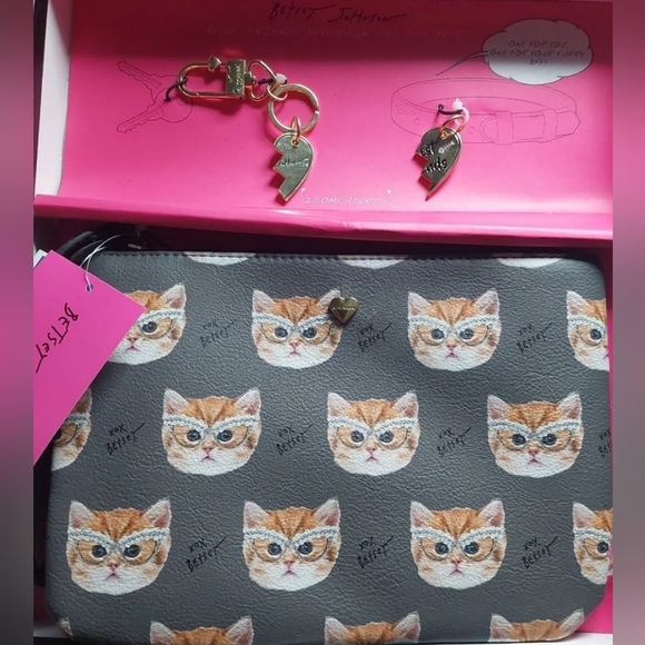 Betsey Johnson Bestfriends Cat Cosmetics pouch & Cat Tag. 🐈 New - Picture 1 of 2